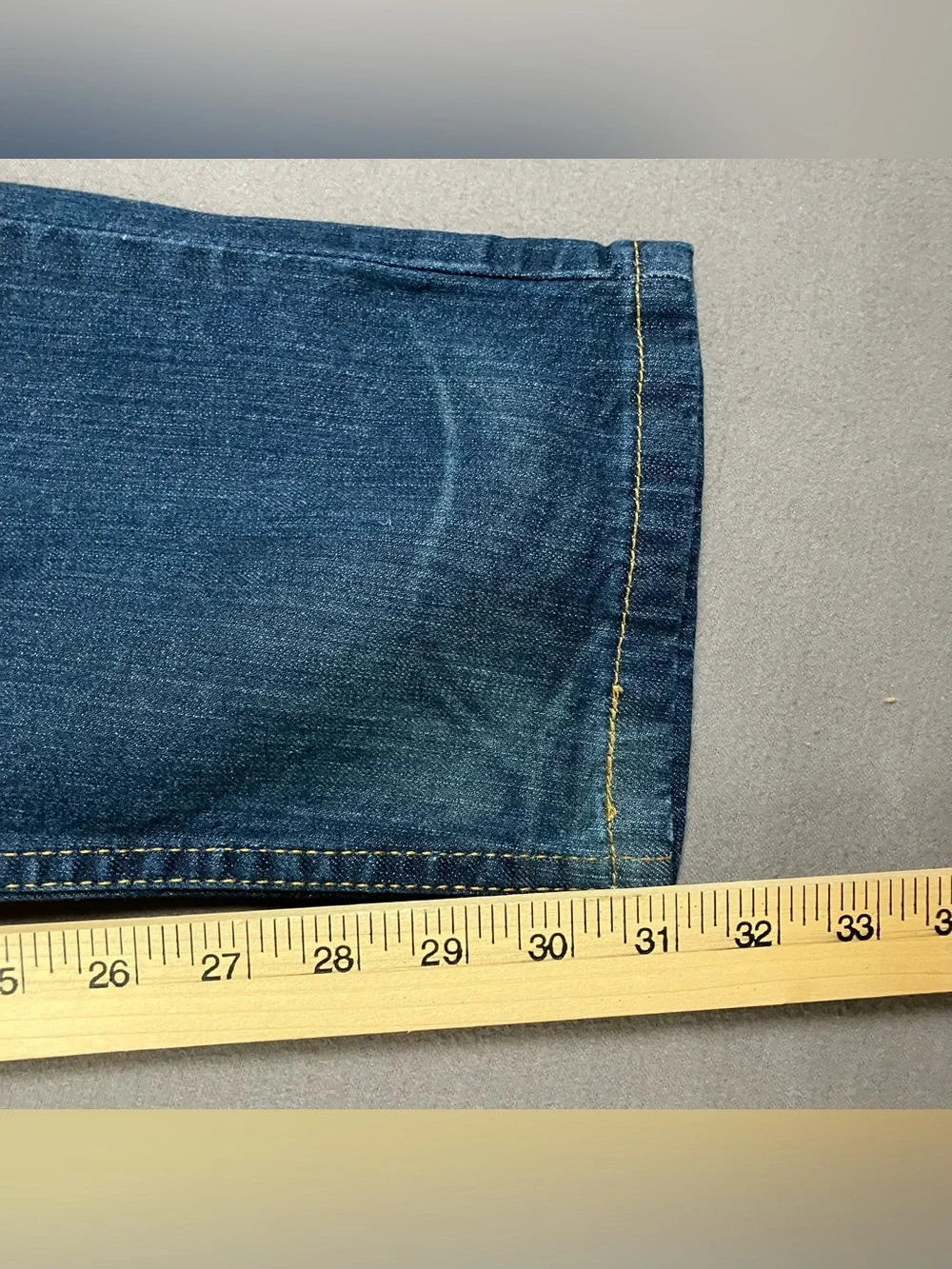 Levis 502 Straight Jeans Men’s Size 32x34 Blue Denim Pants Zip Fly